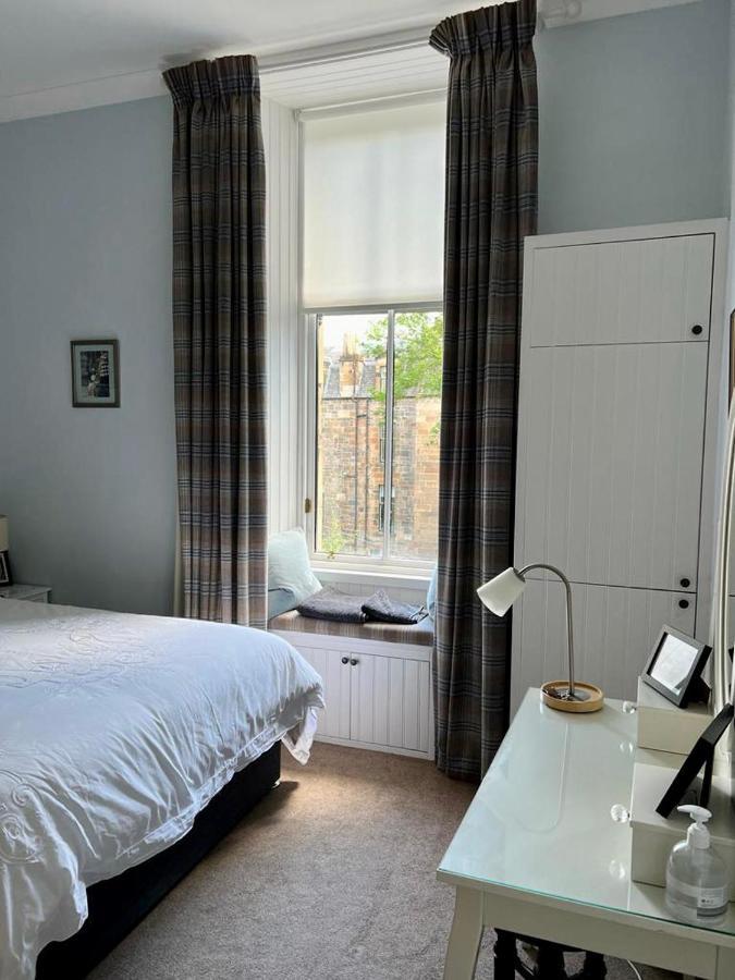 Beautiful Double Room In Idyllic West End Townhouse グラスゴー エクステリア 写真