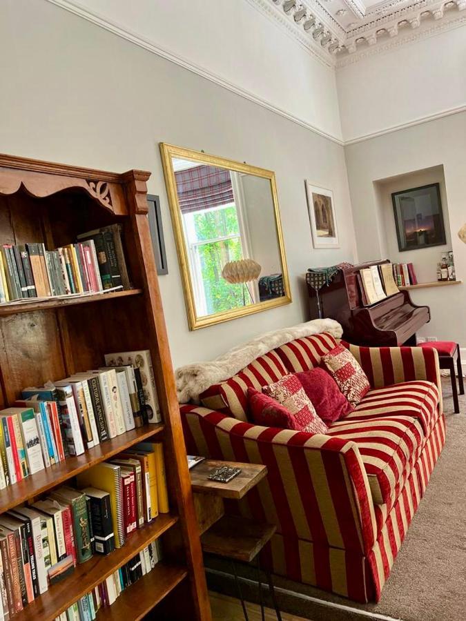 Beautiful Double Room In Idyllic West End Townhouse グラスゴー エクステリア 写真